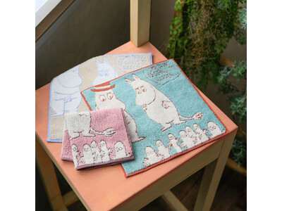 服飾雑貨メーカー川辺株式会社　フェアトレードコットンを使用した「ムーミン」の三重ガーゼハンカチ＆タオルハンカチに新柄が登場！