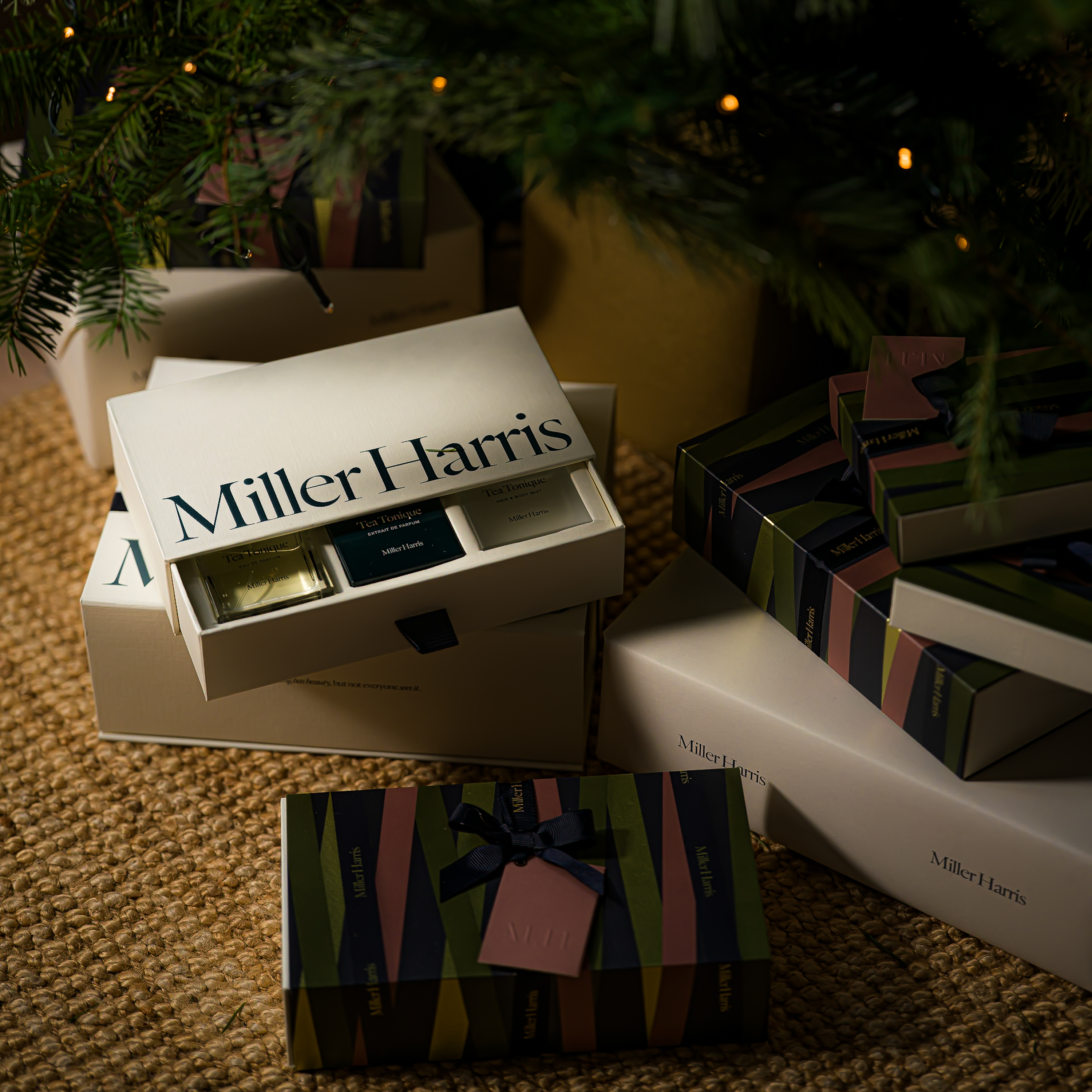 ミラー ハリスからホリデーシーズンギフトに最適なフレグランスコフレ「ラップド イン セント」 を発表