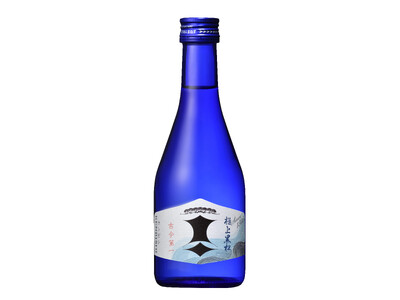 剣菱ブランド、13年ぶりの新商品黒松シリーズ最高峰「極上黒松剣菱」が300mlボトルで新たなサイズ展開