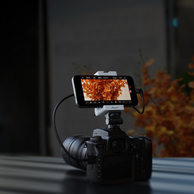 Accsoon SeeMoj^OA_v^[AiPhone/iPadɌA傫ȔHDMIiOSփIJj^[