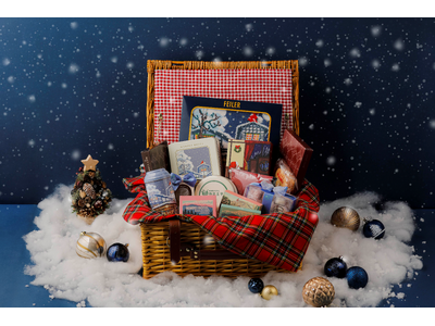 【万平ホテル】ホテルの温もりを詰めた、20個限定の特別ハンパー「万平ホテルプレミアムギフトハンパーXmas2025」予約開始