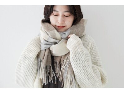 “心地よさ”にこだわったnest Robeのニットアイテム。柔らかな肌触りと軽やかな着心地の新作アイテムがラインナップ。