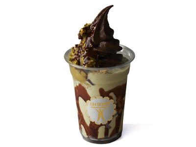 ＜『BABBI』2026バレンタイン催事・実演メニューのご案内＞話題のドバイチョコレートを取り入れたソフ...