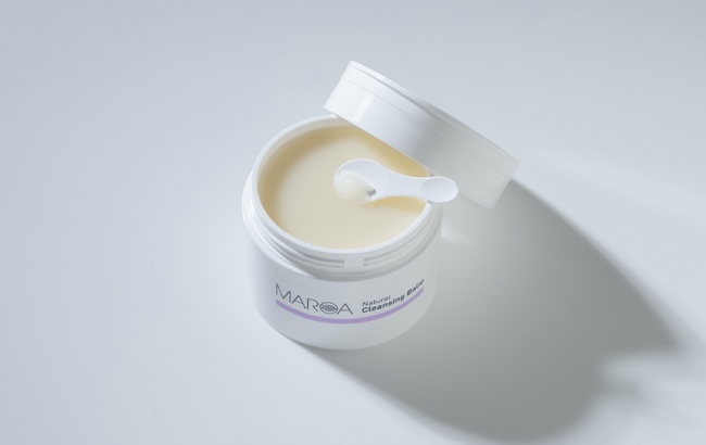 【新発売】中林美和プロデュース「MAROA」より、自然由来指数1(100%天然由来)を実現。肌を清らかに整え、心を解きほぐすような「クレンジングバーム」が誕生。