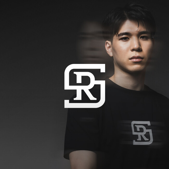 EGOZARUから「瀬川琉久」シグネチャーライン［RIKU］発売