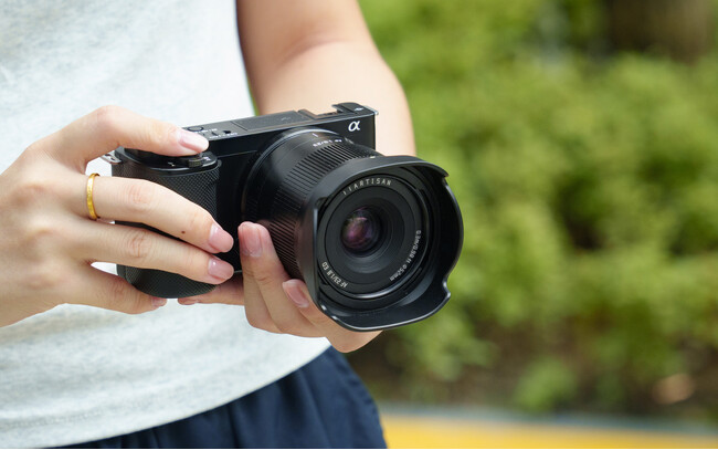 w TTArtisan AF 23mm f/1.8 \j[E}Eg ̔Jn
