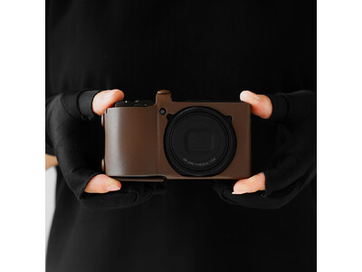 RICOH GR IVに、使うほど深まる愛着を。cam-inのイタリアンレザー製カメラカバー「LCP-055」シリーズ発売