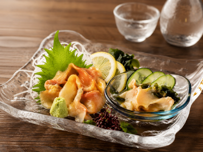 半年の無事に感謝し、これからの健やかな日々を願い、夏の食卓を楽しむお酒を宮城・塩釜からお届け。「無病息災・家内安全」を祈念した「夏詣酒 純米吟醸 浦霞」を発売します。