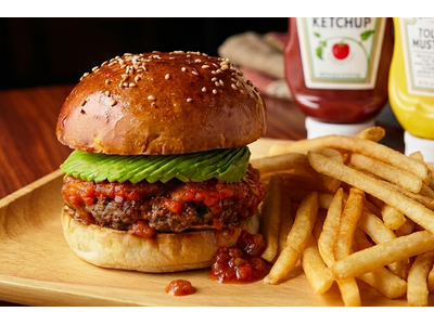 BURGER REVOLUTION TOKYO｜最高級和牛バーガー専門店が贈る、初夏の暑さを吹き飛ばすスパイシーな刺激！6月限定「アボカドサルサバーガー」が新登場