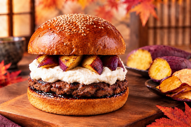 BURGER REVOLUTION KYOTO｜京都産さつまいも×濃厚マスカルポーネが和牛と融け合う、秋の極上グルメバーガーが10月限定で登場