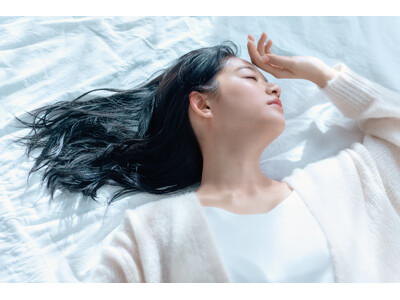 【独自調査】梅雨の髪悩み1位は「うねり」coconeが提案する梅雨ヘア対策とは？