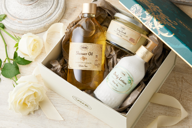 フラワーギフトボックスに想いを込めて。中目黒の『SABON l’Atelier SPA』にてワークショップを開催