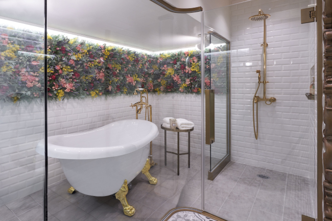 世界初のSPAにて、五感を満たす体験を。ホリデーシーズン限定のメニューが登場