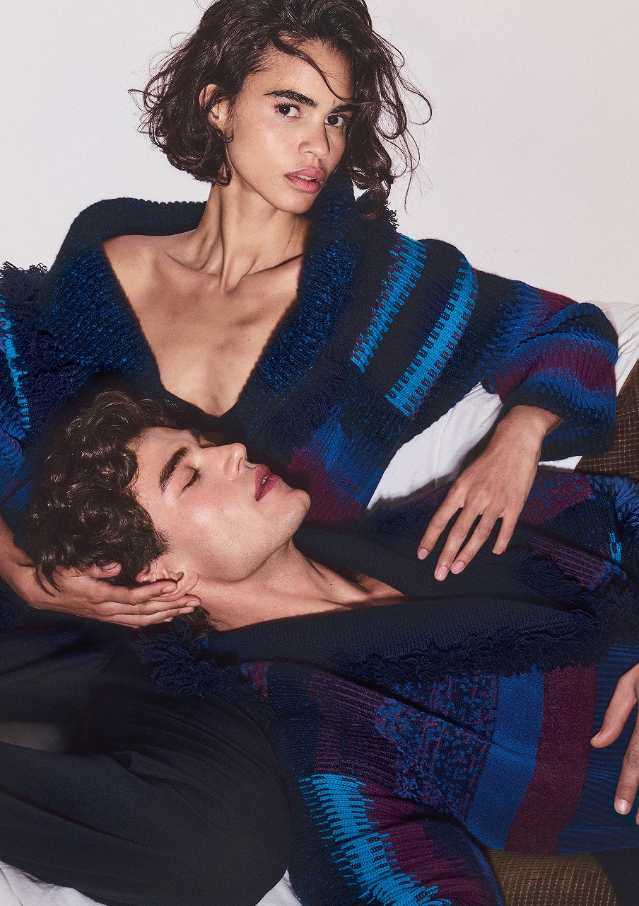 「Giorgio Armani」Alanuiコラボレーション登場