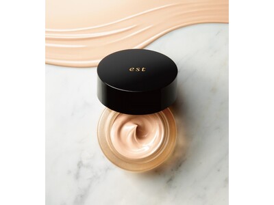 曇りのない晴れやかな肌印象へ。大人のためのエスト新次元カバーファンデーションが2023年8月4日（金）数量限定で発売