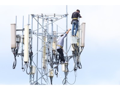 通信事業者がコムスコープの HELIAX で5G ネットワークのアップグレードをスピードアップ