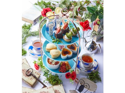 小さなマッドハッター&三月ウサギがお出迎え！アリス気分でお茶会を…「アフタヌーンティー ～アリスのファンタジーガーデン～」大阪・梅田のファンタジーレストラン「幻想の国のアリス」で展開