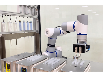 分注・攪拌作業をロボットで自動化する 「Lab Auto」を開発