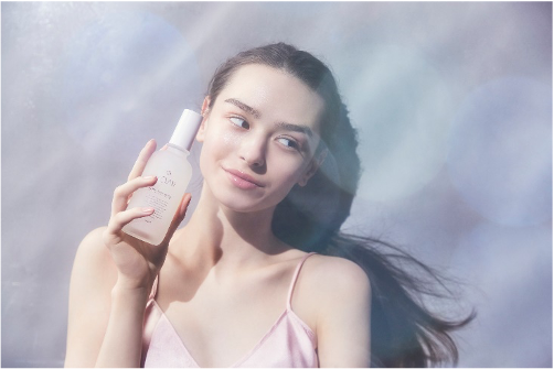 インフルエンサーゆうこすによる、角質ケアと保湿が同時に叶う新発想のスキンケアブランド「YOAN」を発売。