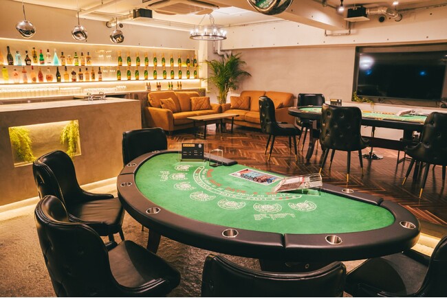 実力と運の真剣勝負！─ 初心者から上級者まで楽しめる本格ポーカーバトル ─【 CASINO BLOW 】6月限定イベント開催