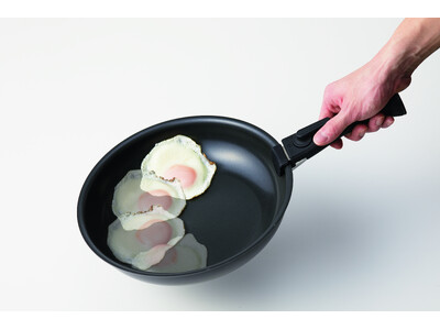 【シリーズ累計販売数800万個超！】取っ手が取れる鍋・フライパン「TORERU」に、食洗機で洗える「つるつる」シリーズが新登場