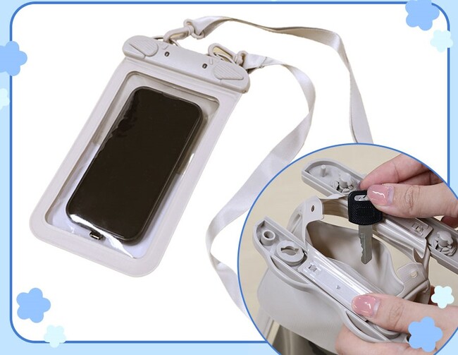 【ニトリ デコホーム】夏のレジャーにぴったり！小物も入る「ポケット付き防滴スマホケース」が新登場