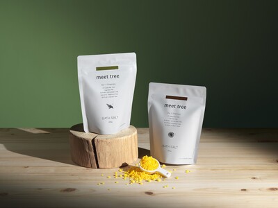 【シリーズ累計製造数11万個突破】ヒノキの香りで森林浴のようなバスタイムを。人気のバスソルトに「大容量パック」が登場