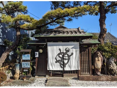 極上の涼菓。「白いダイヤ」で包んだ本葛まんじゅう、誕生。