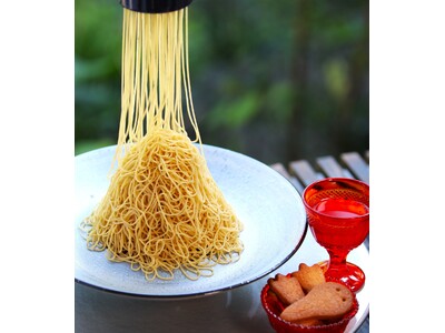 「栗を、そのまま味わう。」保存料・香料・乳製品、一切不使用。栗と砂糖だけで仕立てた『栗極（くりきわみ） 栗きんとんモンブラン』、お亀堂 古民家cafe限定で新発売