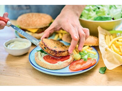 暑い季節の食卓を彩る、シーフードや野菜の新商品5品を6月15日（月）発売