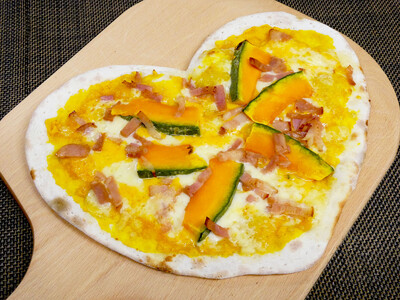 那須高原のレストランで人気のPIZZA！♪【特徴はその形と地場産食材】