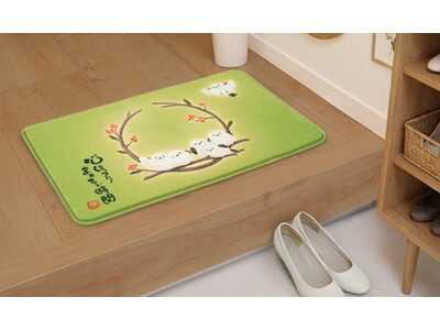 毎日かわいいシマエナガがお出迎え♪ふんわり癒やされる玄関マット