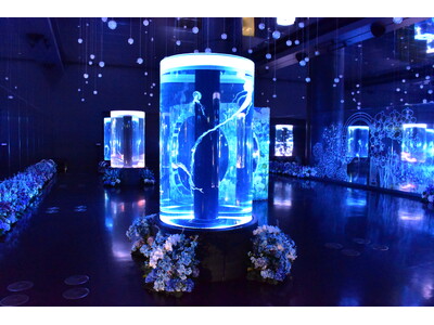 「クラゲ×花」で、生きものを新たな視点から楽しむ幻想的癒し空間へ！ 日比谷花壇、『マクセル アクアパーク...