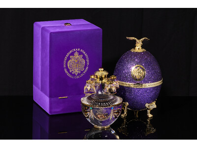 LADOGAより光り輝くグリッターシリーズ『Imperial Collection Vodka VIOLET GLITTER』が登場