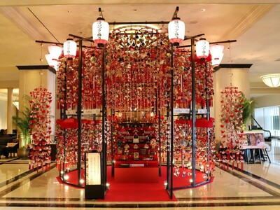 【日本三大つるし飾りと共演】1万個の飾りがゆれる「雛のつるし飾り」