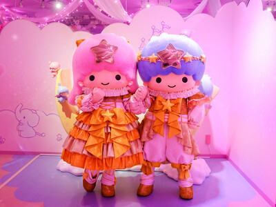 今年50周年を迎えるキキ＆ララが登場！初日の速報レポートをお届け クリスマスイベント「Puroland Illumination Christmas」本日11月7日（金）より開始