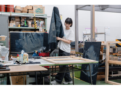 LVMH メティエ ダール 第9回「アーティスト・イン・レジデンス」アーティスト／アニメーター 米澤柊氏による新作群『光の傷』を発表