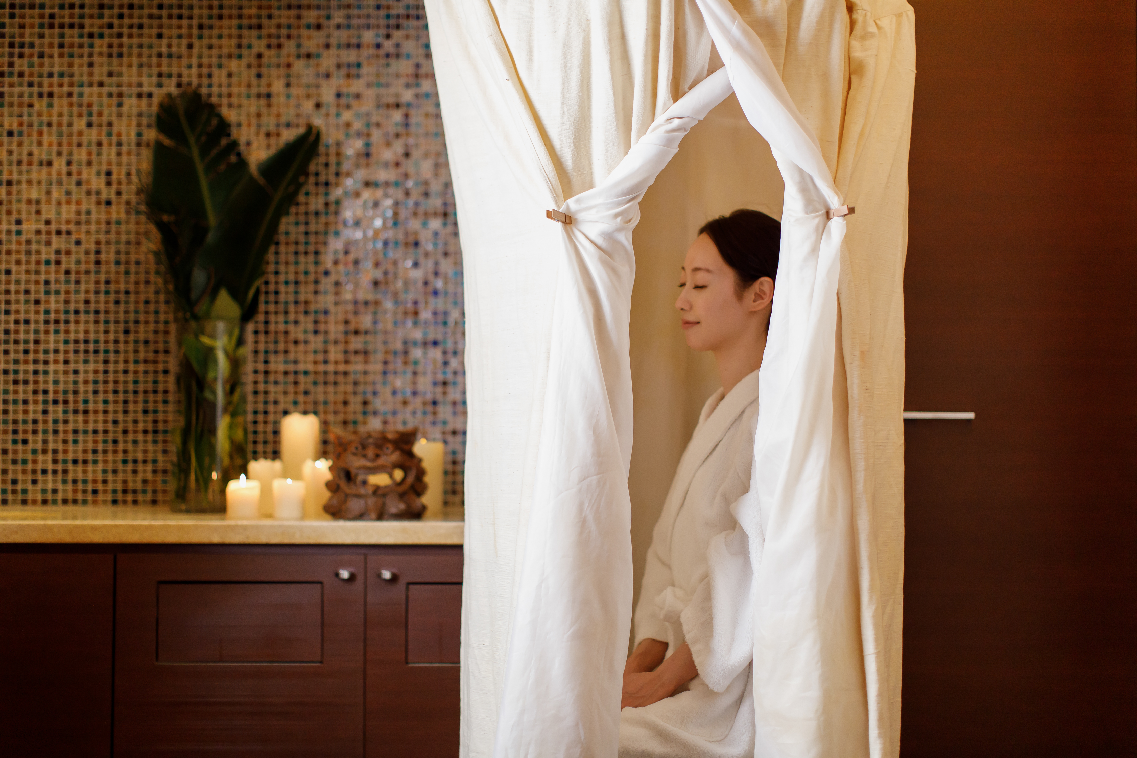 【ロワジール スパタワー 那覇 CHURASPA】 沖縄時間×琉球アーユルヴェーダ×三重城温泉 。　“うちなーヒーリング” 1泊2日スパ付宿泊プランを発売