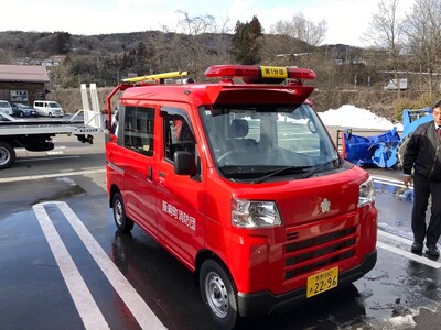 小型動力ポンプ付軽消防自動車の受納式を実施します