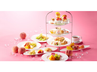 【タカノフルーツパーラー】フルーツティアラ8月のテーマは「夏」と「桃」です。桃を存分に味わえる桃づくしの1ヶ月。期間：8/1（火）～8/31（木）