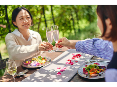 【いばらきフラワーパーク】バラシーズン目前！やさしい陽光と花を感じる「Rose Farm Party」春...