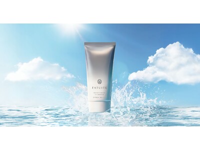 真夏の滝汗、水や皮脂、摩擦にも揺るがない。お直し不要、最強UV誕生。