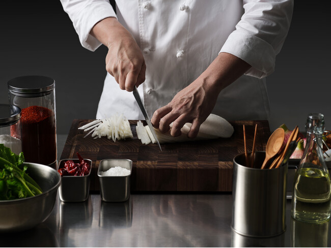 1914年創業の名門ホテルが手がけるプレミアムキムチ「JOSUN HOTEL KIMCHI」日本初上陸。大丸東京店にて5月6日~19日POPUPを開催