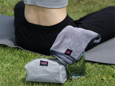 【新商品】薄手なのに、しっかり吸水。運動シーンにも頼れる吸水×速乾マイクロファイバータオル「カラリフィット」