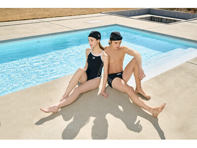 アニエスベー、スイムウェアブランド「アリーナ」との春夏新作コラボレーションをローンチ