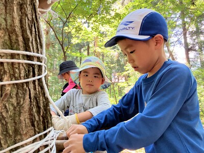 【夏休みの過ごし方】森の秘密基地キャンプ開催のお知らせ