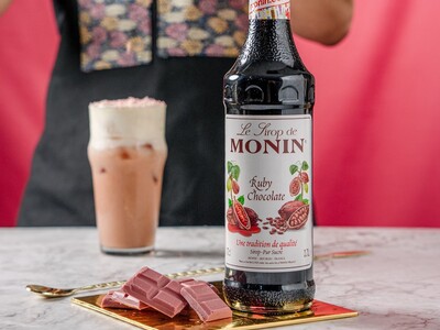 「モナン」×4種のプラントベースミルクラテを飲み比べ。「メゾンペリエ」からは新商品のご案内も!CAFER...