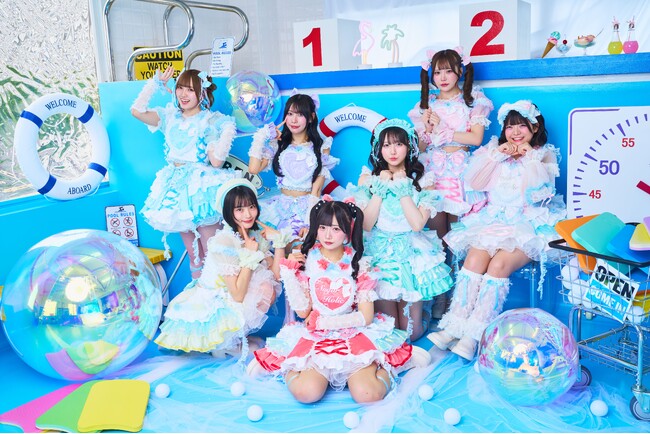 ラジオ冠番組3本・CDランキング4位の実績を持つ、今大注目の新星アイドルグループ Sugar(ハート)Holic が、新衣装＆最新夏ビジュアルを公開！この夏だけの“きらめき”を詰め込んだ、爽やかな世界観に注目