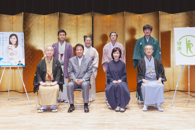 杉 良太郎氏・伍代 夏子氏らが登壇　笑いで広げる健康長寿の輪　「第五回 杉友寄席」開催