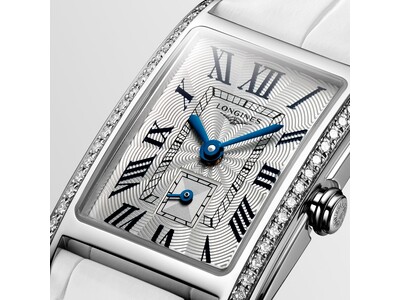 ダイヤモンドが瞬く、永遠のアイコン。ロンジン ドルチェヴィータから期間限定のジャパン スペシャルキットが登場。